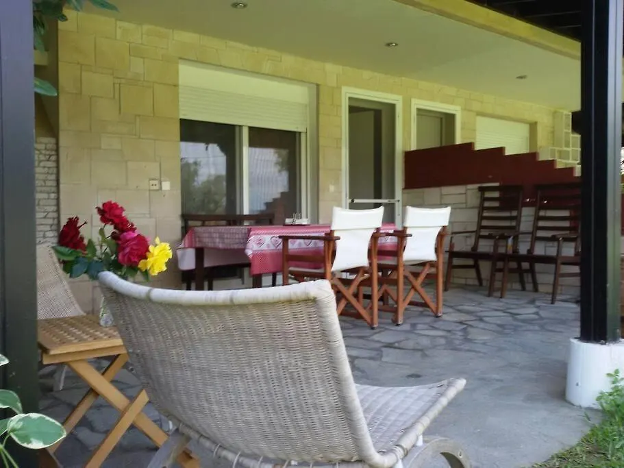 House With Garden Next To The Beach Trani Ammouda Ormos Panagias Holiday home